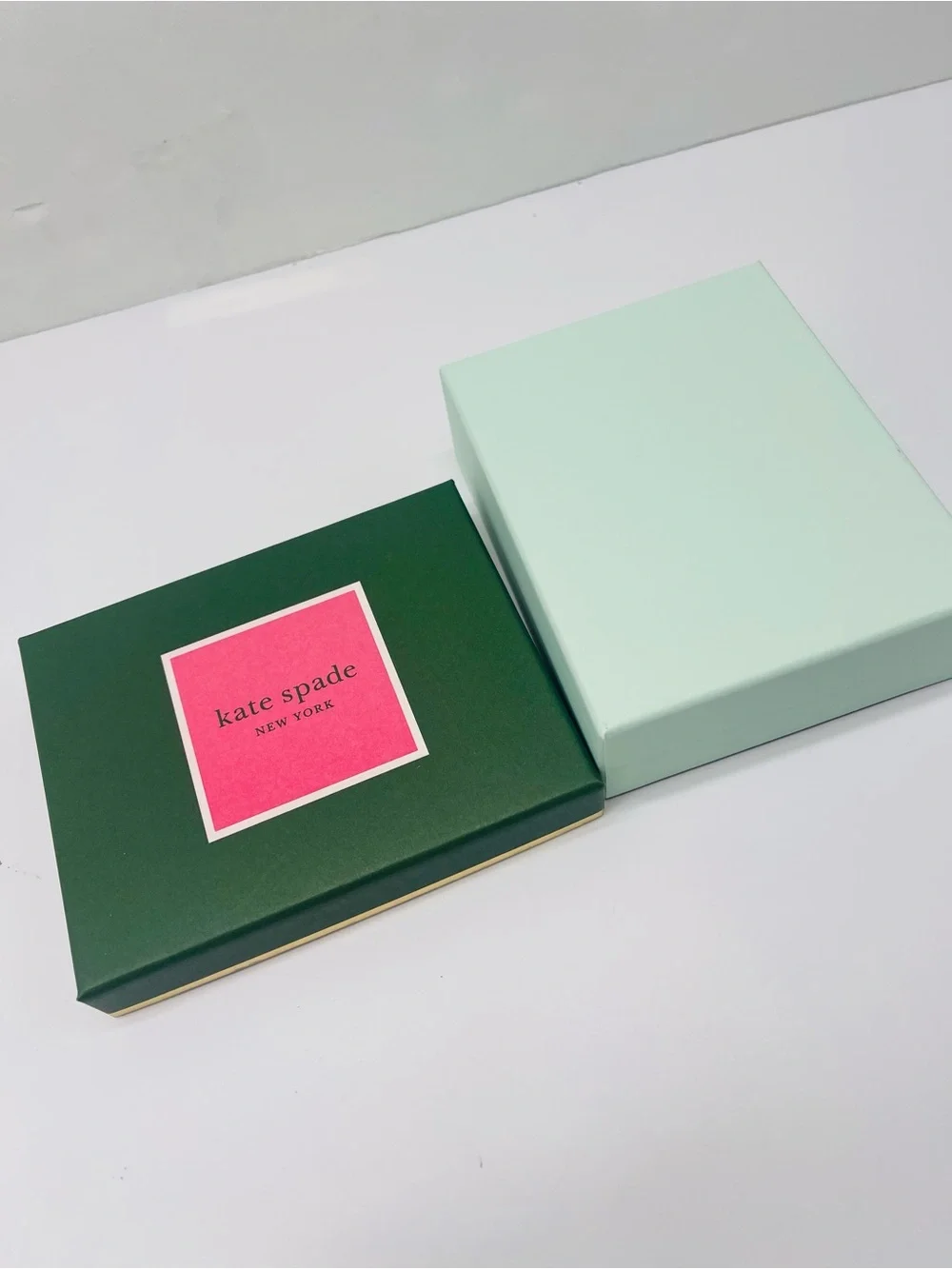 kate spade Green Box with Pink Label New